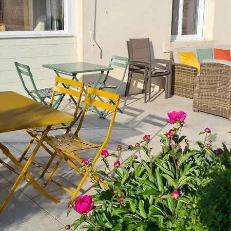 Appartement La Gloriette  à Neuville-du-Poitou Extérieur photo